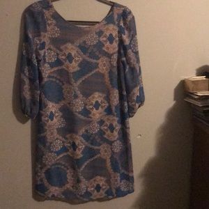 Francesca’s Blue Patterned Shift Dress